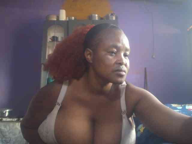 Melonboobs1 webcam