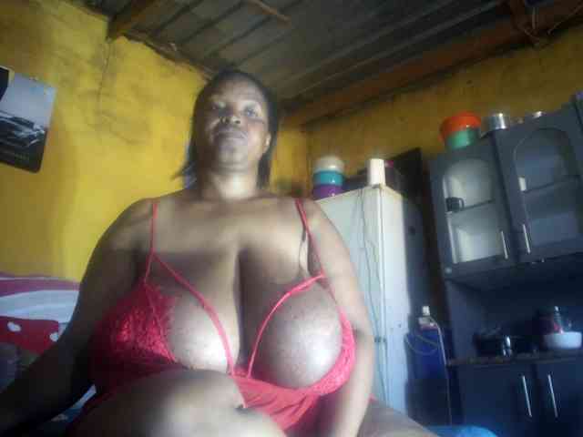 Melonboobs1 webcam