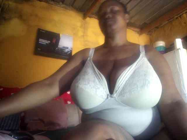 Melonboobs1 webcam