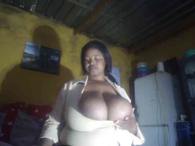 Melonboobs1 webcam