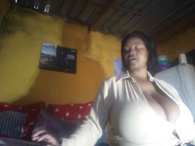 Melonboobs1 webcam