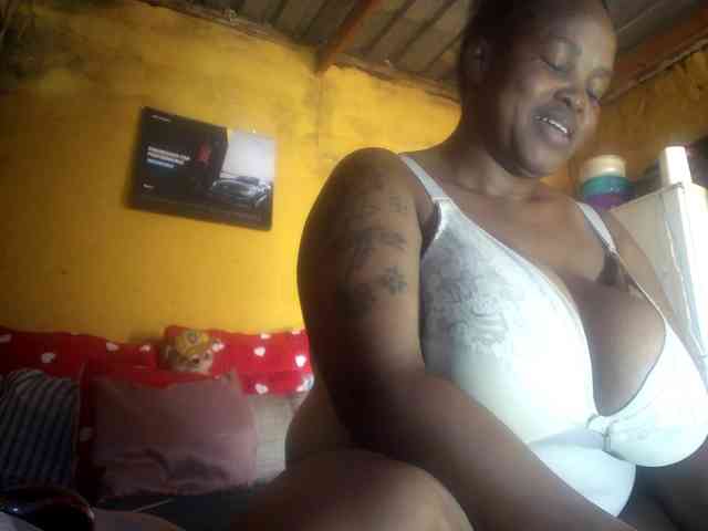 Melonboobs1 webcam