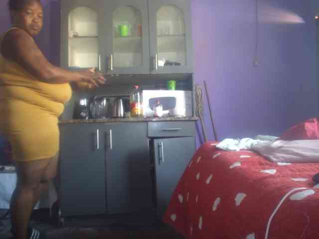 Melonboobs1 webcam