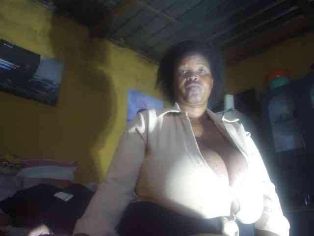 Melonboobs1 webcam