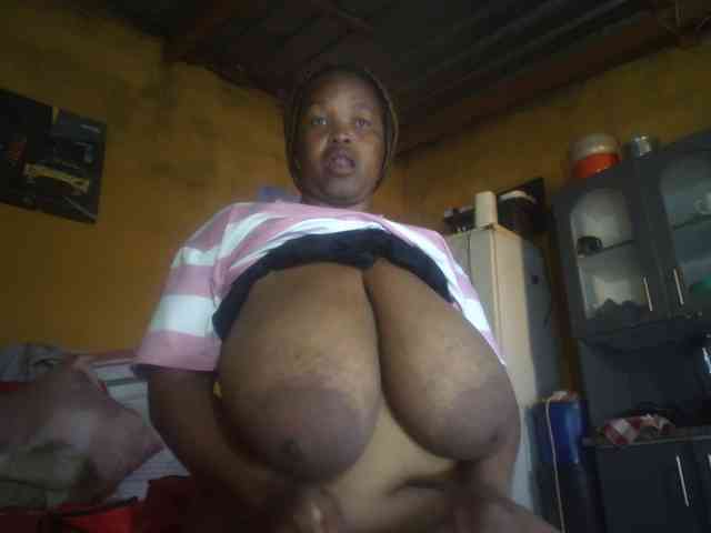 Melonboobs1 webcam