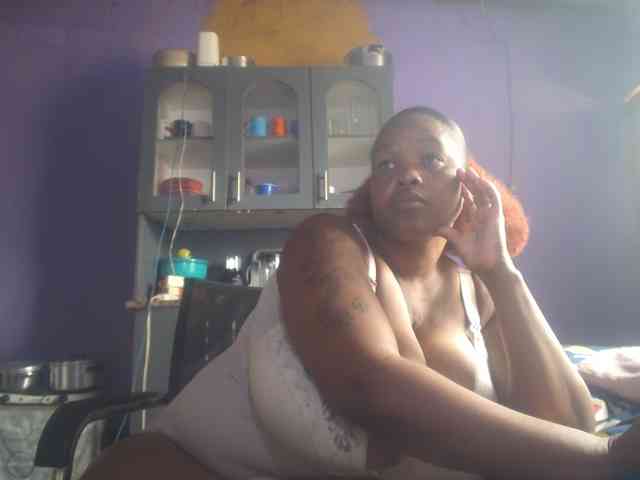 Melonboobs1 webcam