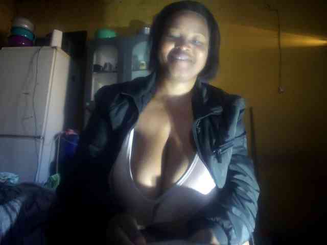 Melonboobs1 webcam
