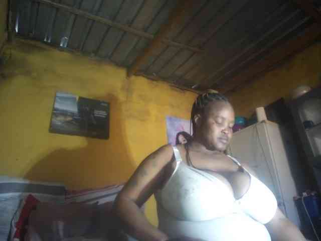 Melonboobs1 webcam