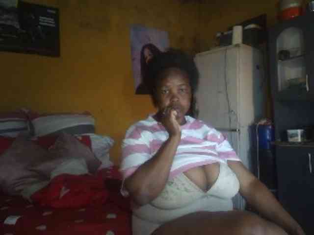 Melonboobs1 webcam
