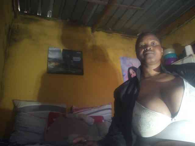 Melonboobs1 webcam
