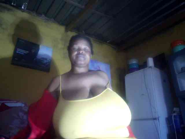 Melonboobs1 webcam