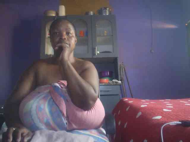 Melonboobs1 webcam