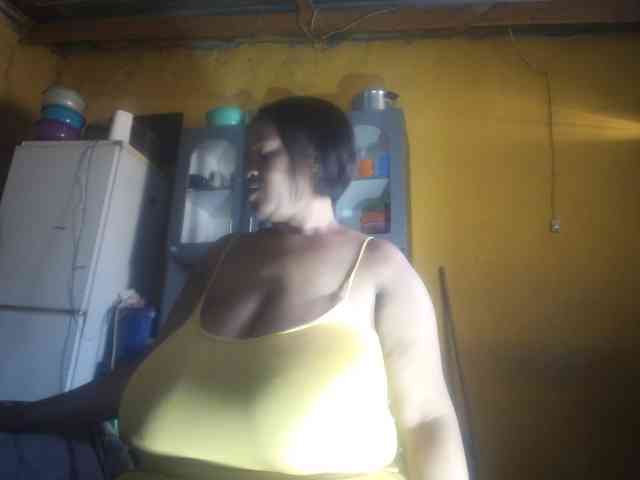 Melonboobs1 webcam