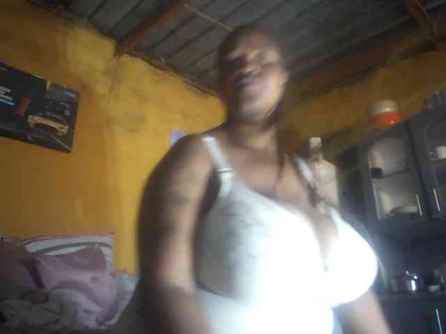 Melonboobs1 webcam