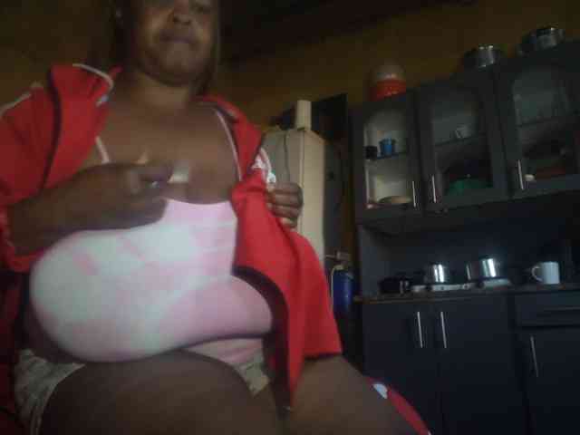 Melonboobs1 webcam