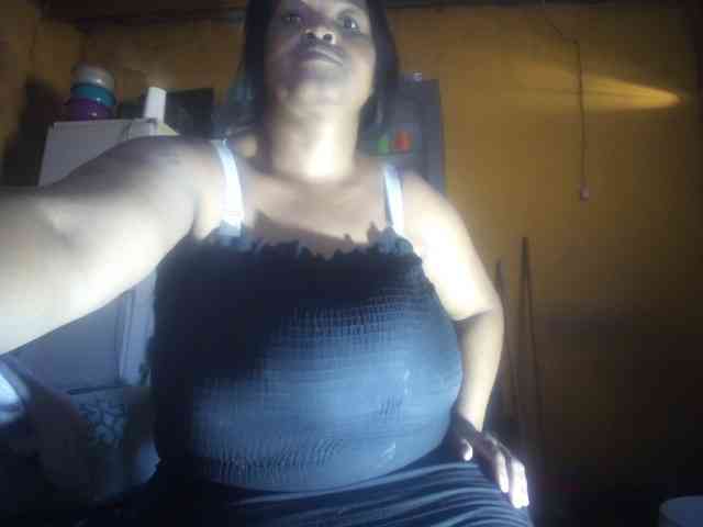 Melonboobs1 webcam