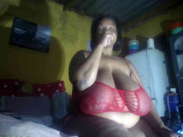 Melonboobs1 webcam