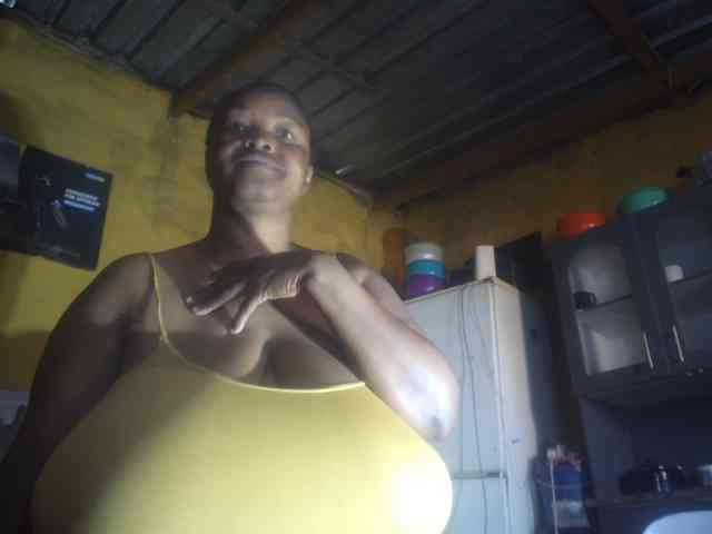 Melonboobs1 webcam