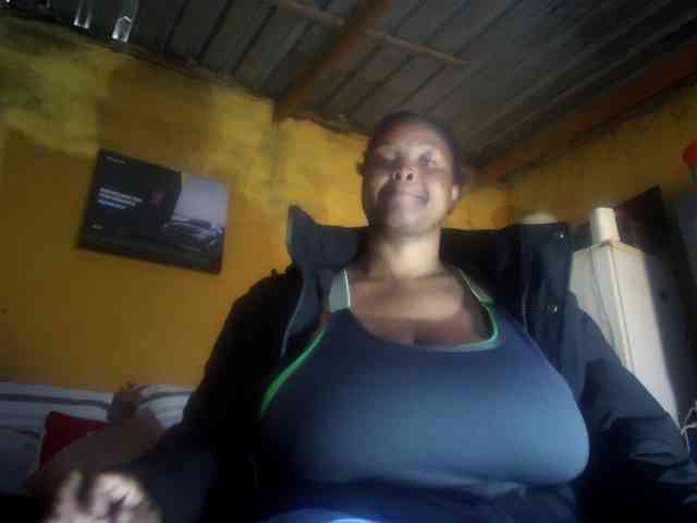 Melonboobs1 webcam