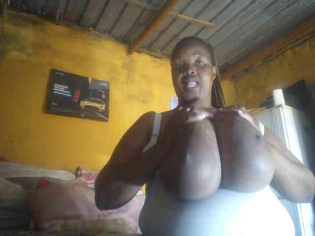 Melonboobs1 webcam