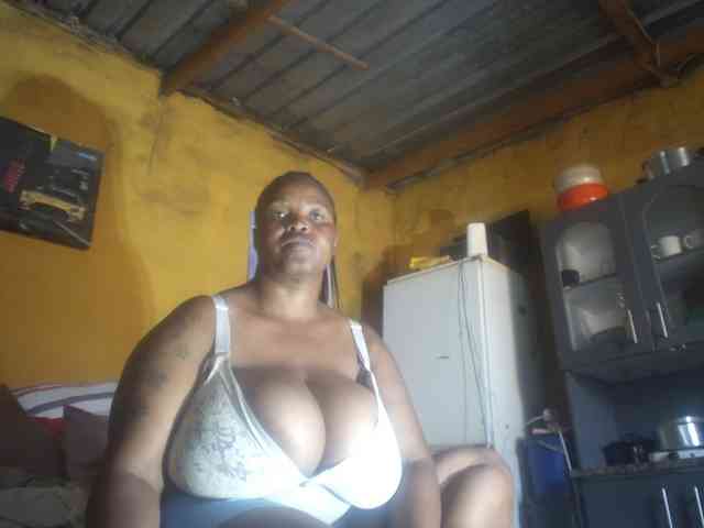 Melonboobs1 webcam