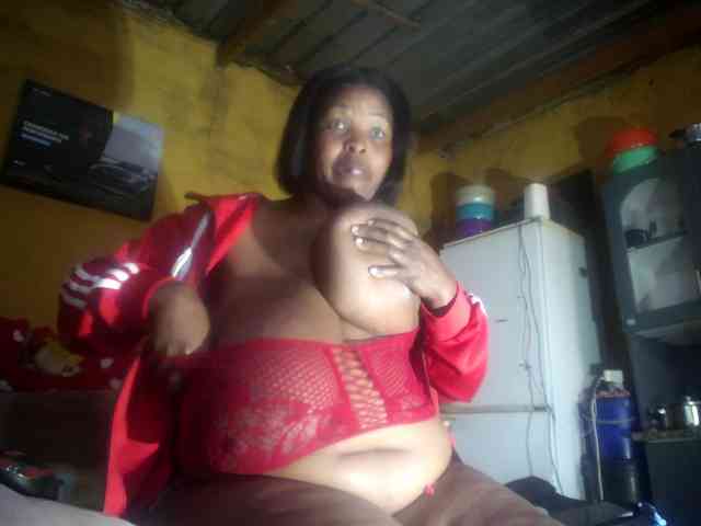 Melonboobs1 webcam