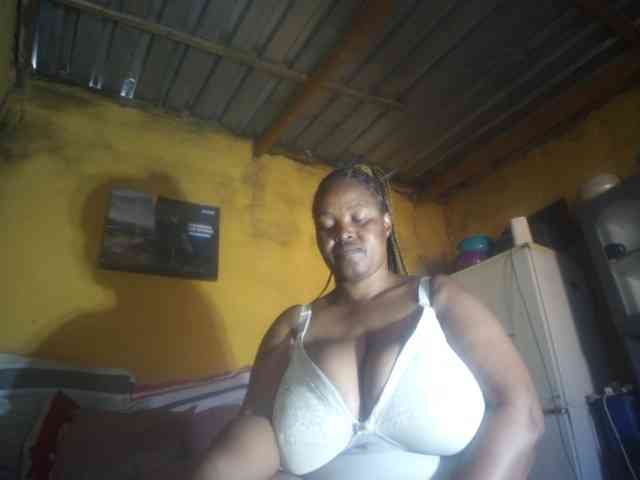 Melonboobs1 webcam