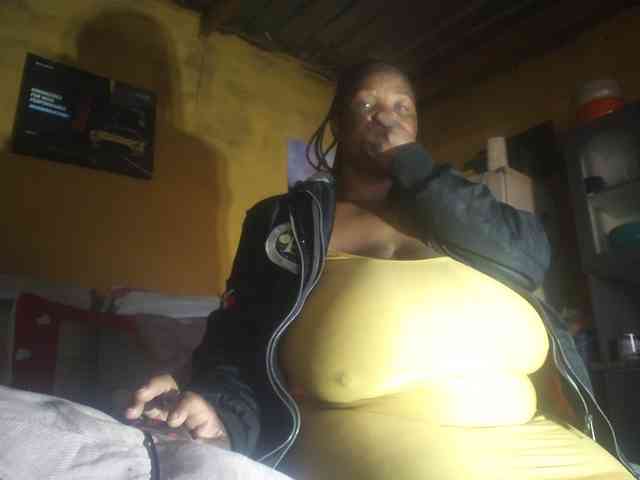 Melonboobs1 webcam