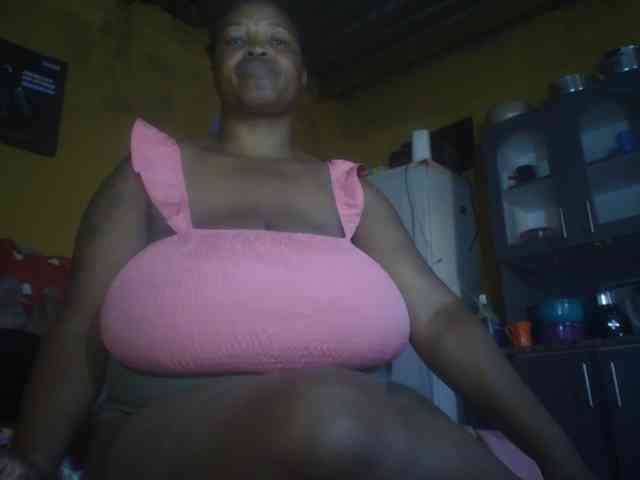 Melonboobs1 webcam