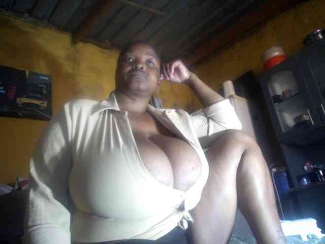 Melonboobs1 webcam