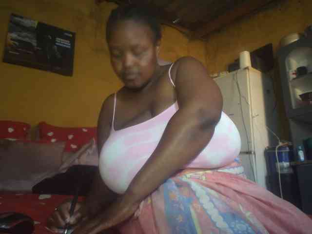 Melonboobs1 webcam
