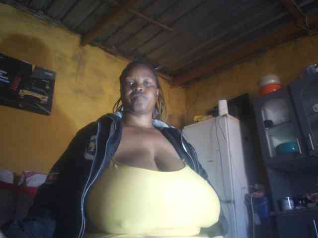 Melonboobs1 Melonboobs1