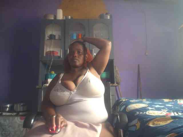 Melonboobs1 webcam