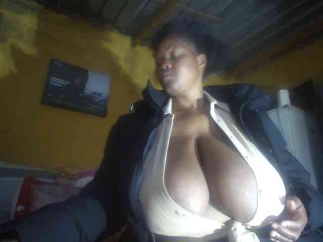 Melonboobs1 webcam