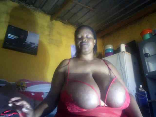 Melonboobs1 webcam