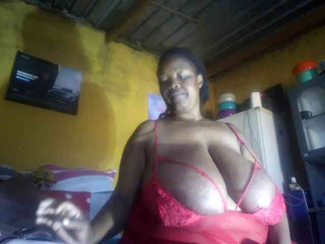 Melonboobs1 webcam