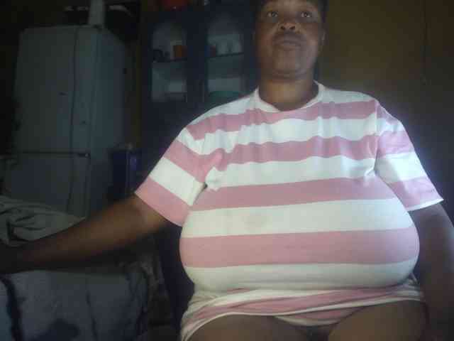 Melonboobs1 webcam