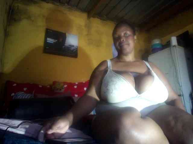 Melonboobs1 webcam
