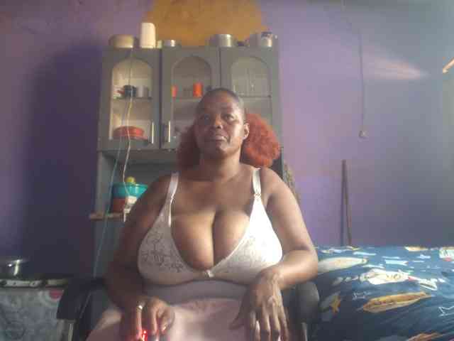 Melonboobs1 webcam