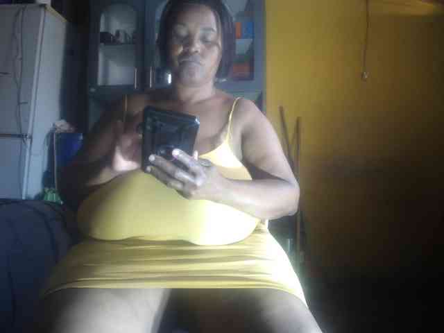 Melonboobs1 webcam