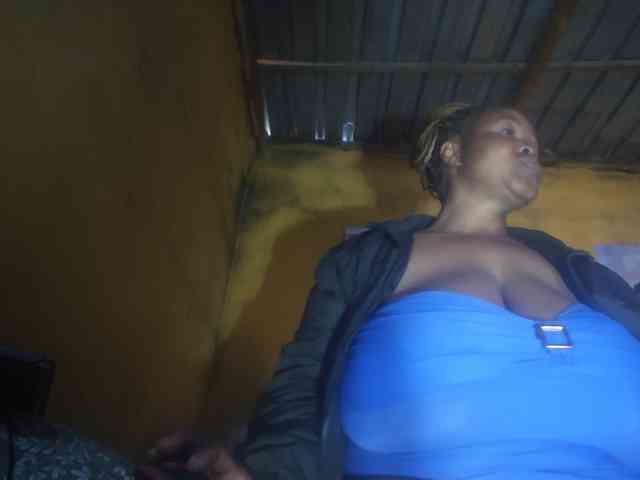Melonboobs1 webcam