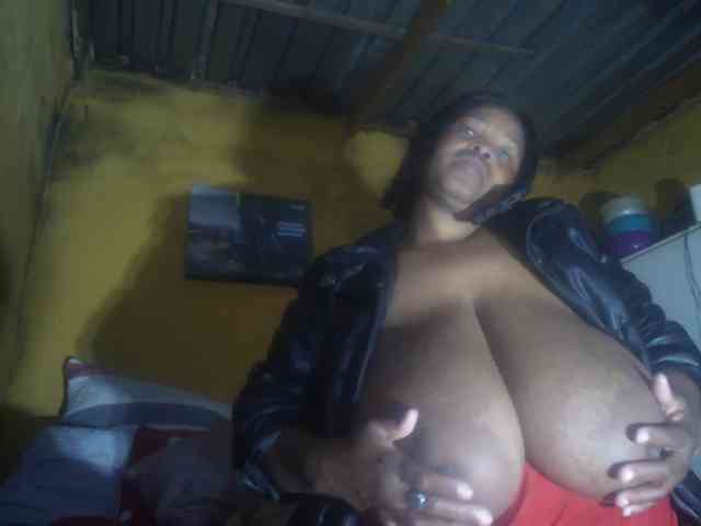 Melonboobs1 webcam