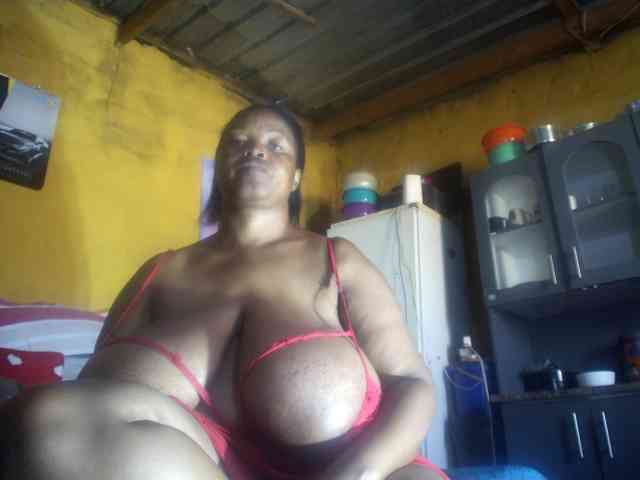 Melonboobs1 webcam