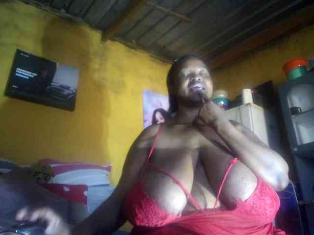 Melonboobs1 webcam