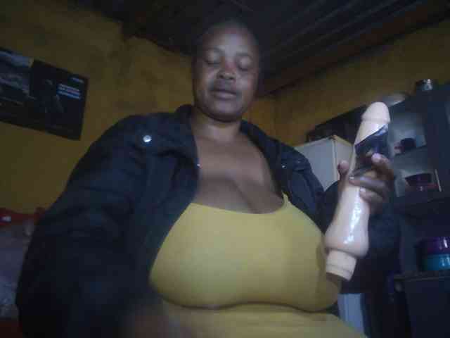 Melonboobs1 webcam