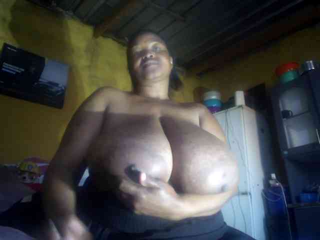 Melonboobs1 webcam