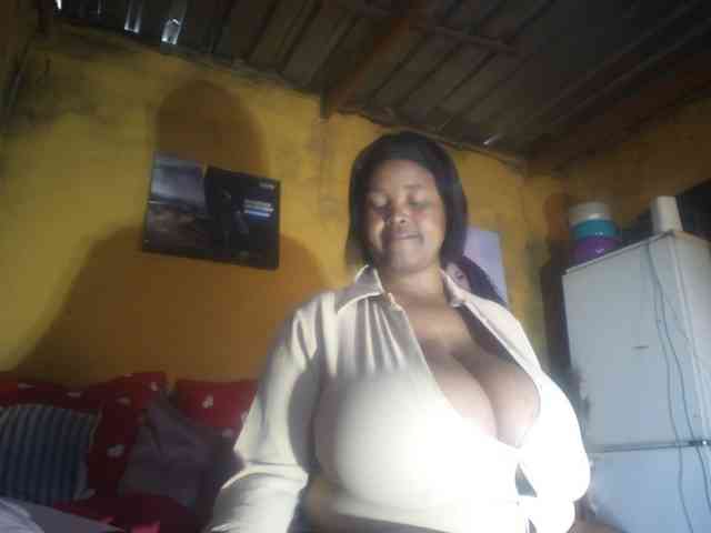 Melonboobs1 webcam