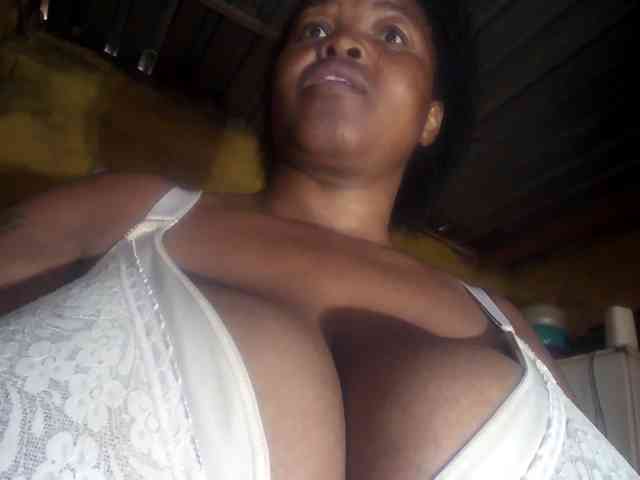 Melonboobs1 webcam