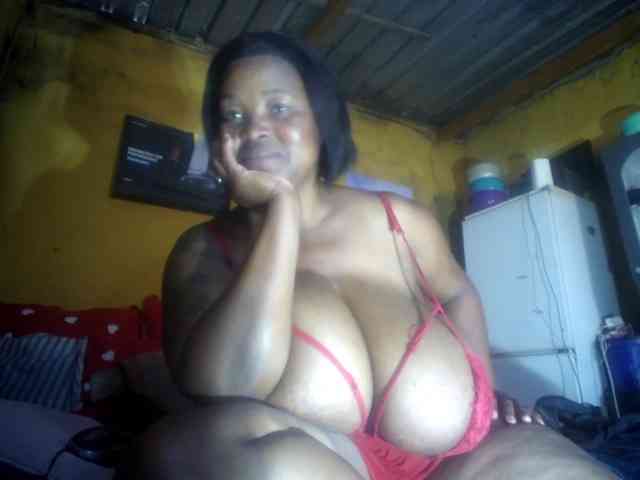 Melonboobs1 webcam
