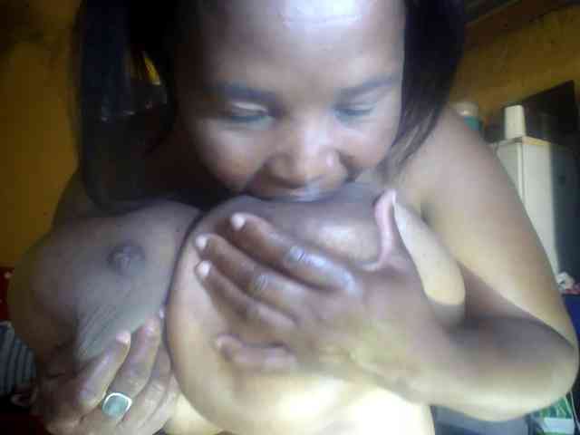 Melonboobs1 webcam